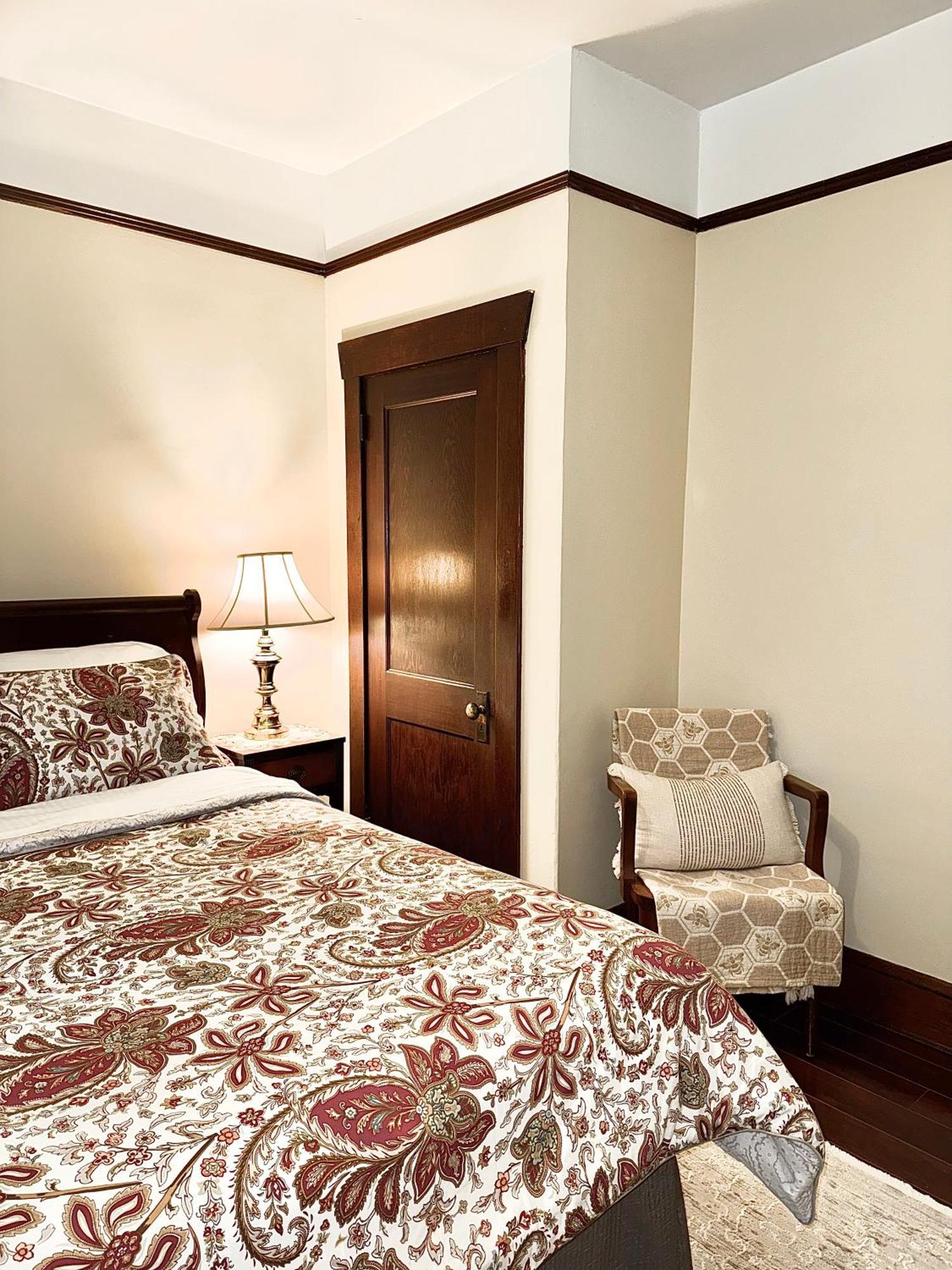 Royal Bed & Breakfast Sydney